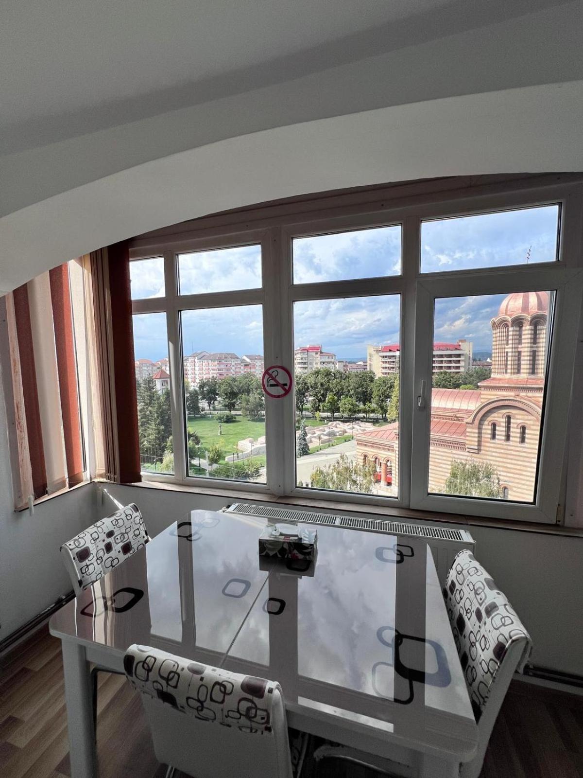 Chindia Apartament Τιργκόβιστε Εξωτερικό φωτογραφία